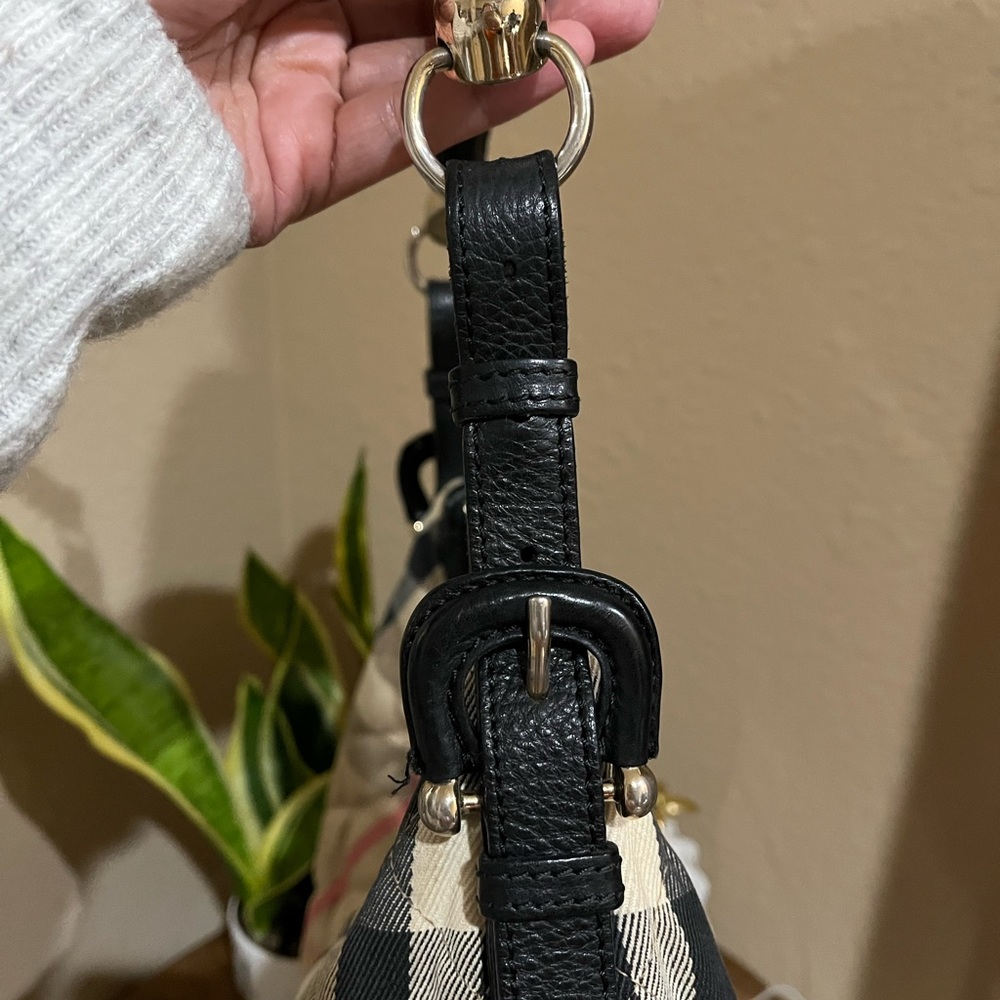 BURBERRY CANVAS HOBO - Picture 4 of 15